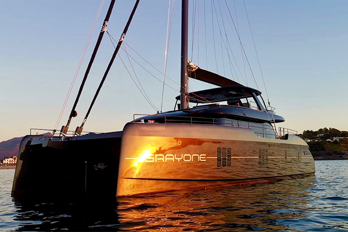 Sunreef 80 Grayone